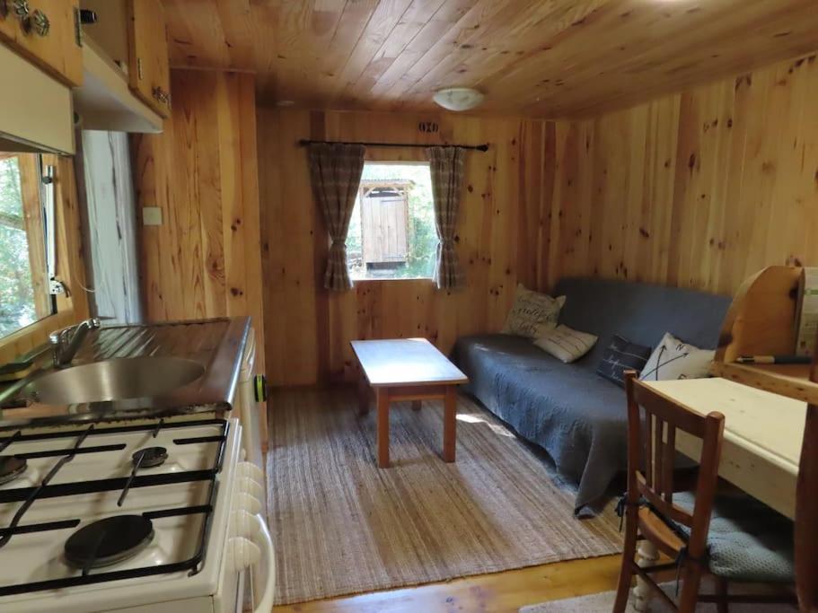 Cosy Cabane Montbrun-Bocage Kültér fotó