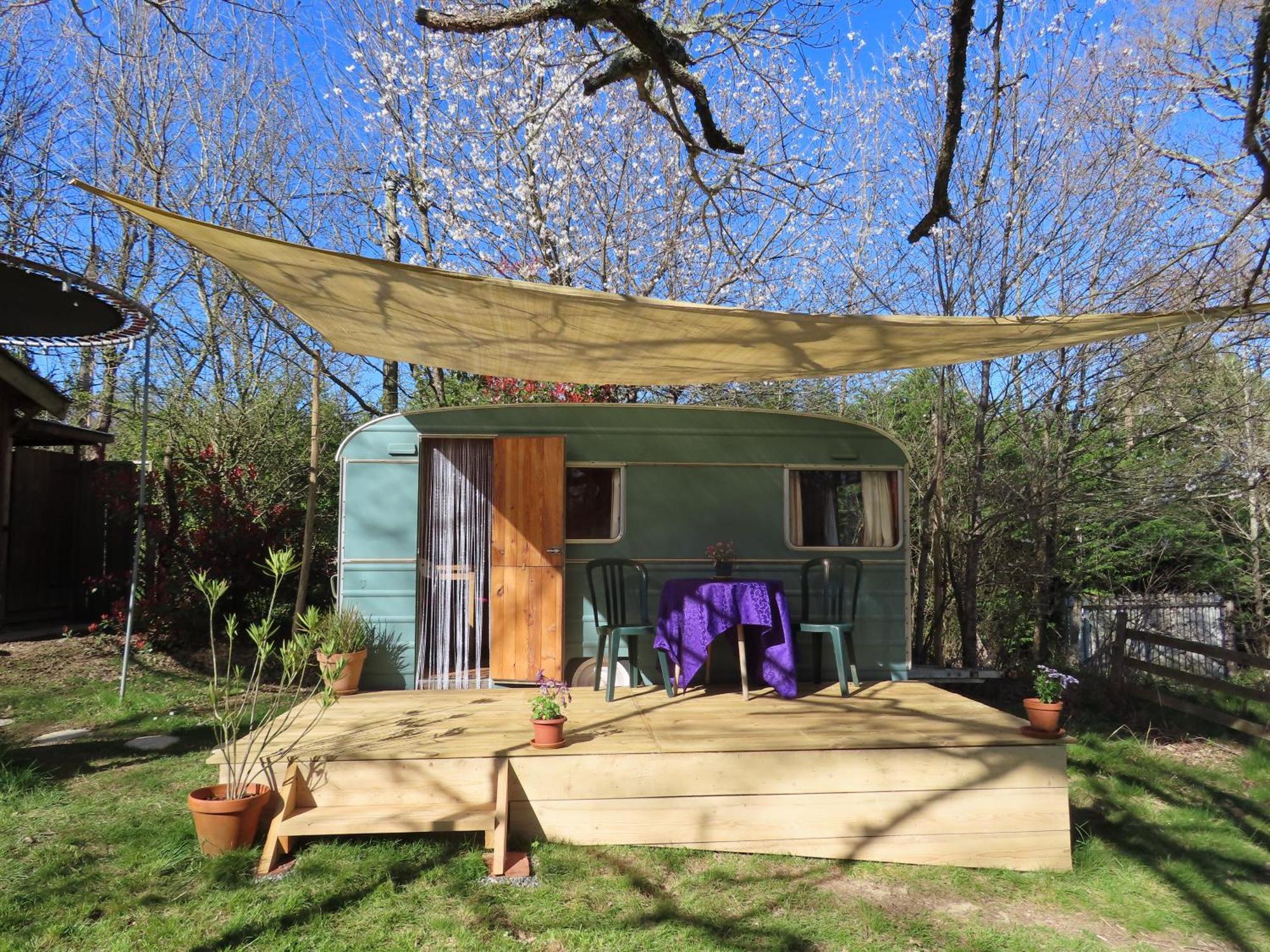 Cosy Cabane Montbrun-Bocage Kültér fotó